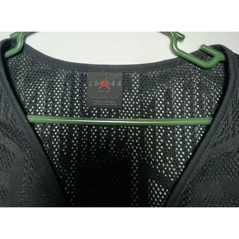 Jordan x Nike Air Essentials Utility Mesh Black Zip Vest Men Size L HF9327-010